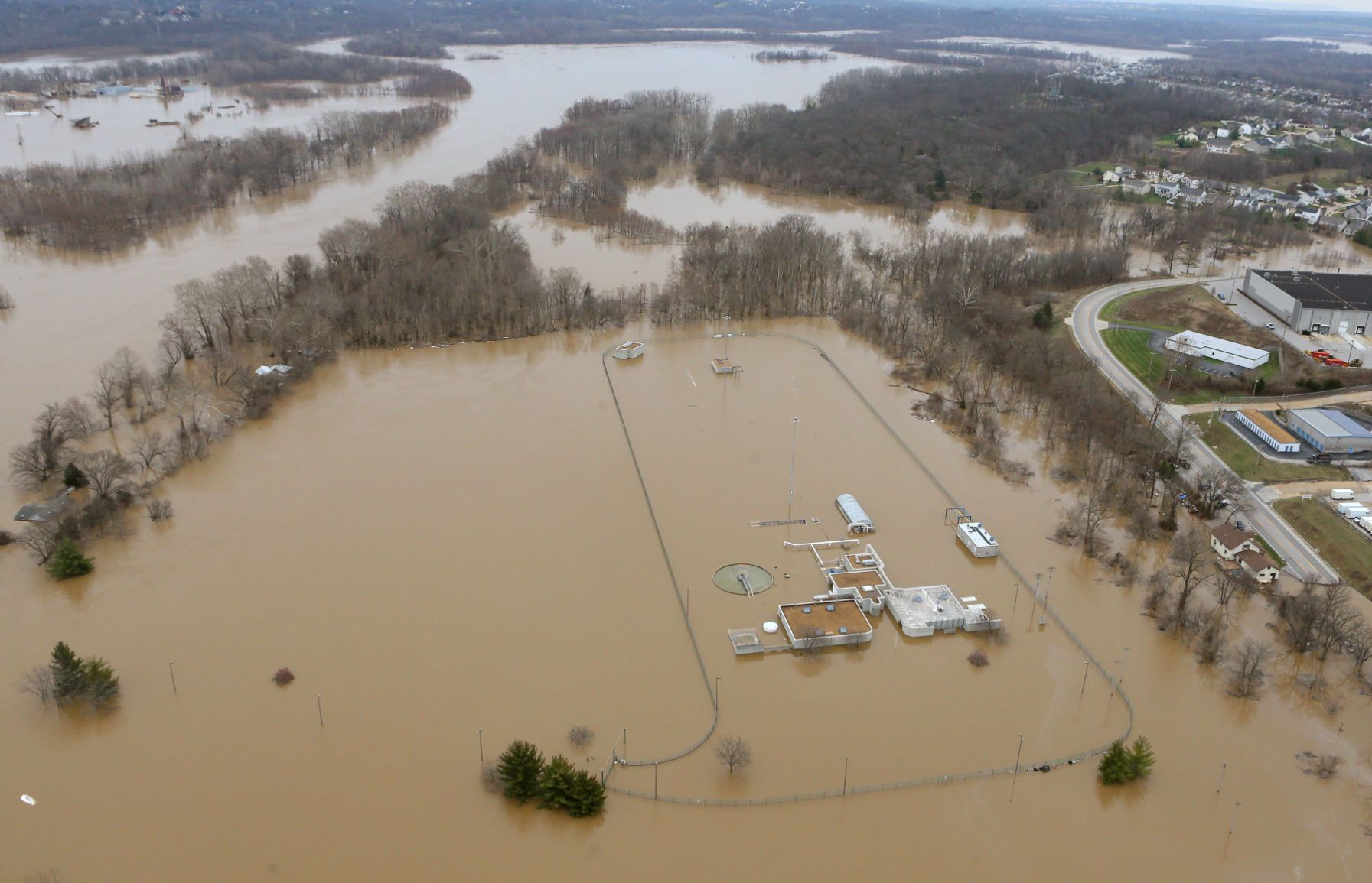 Historic flooding on the Meramec River, Fenton sewage plant